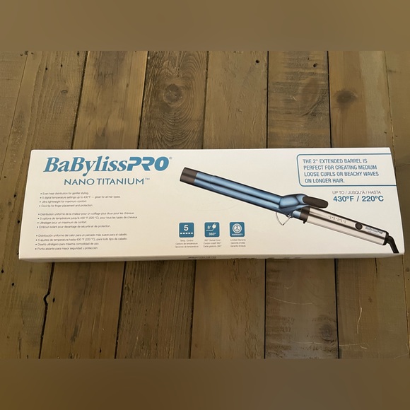 Baby bliss curling iron 1 1/4. Brand new in box, never used. - Picture 2 of 3